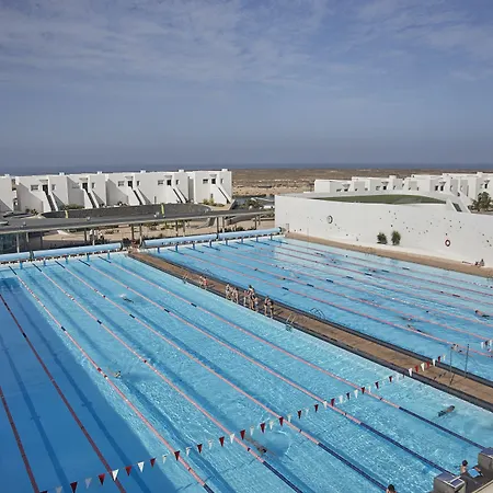酒店 Club La Santa Sports Inclusive 3*