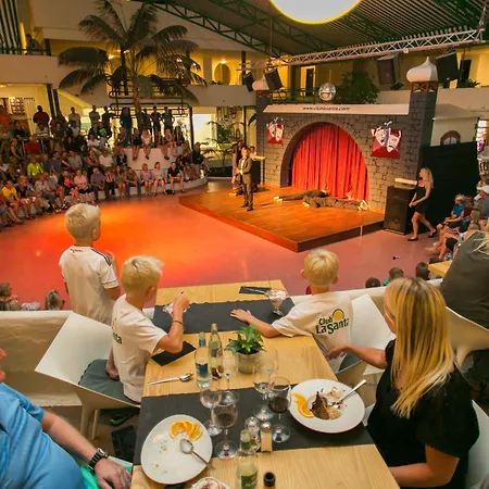 ホテル Club La Santa Sports Inclusive ティナホ