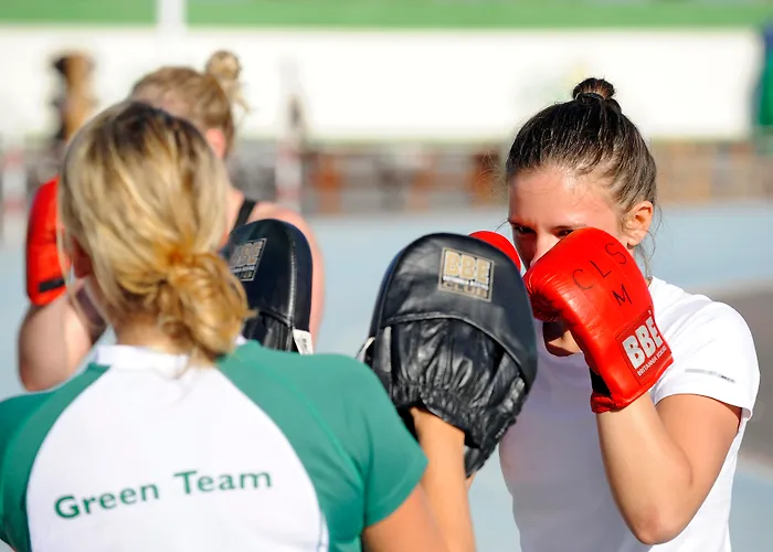 Отель Club La Santa Sports Inclusive 3*